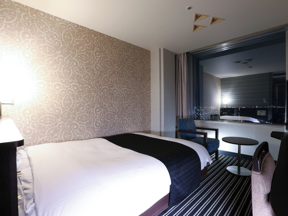 Semi Room, Semi Double Bed, High Floor