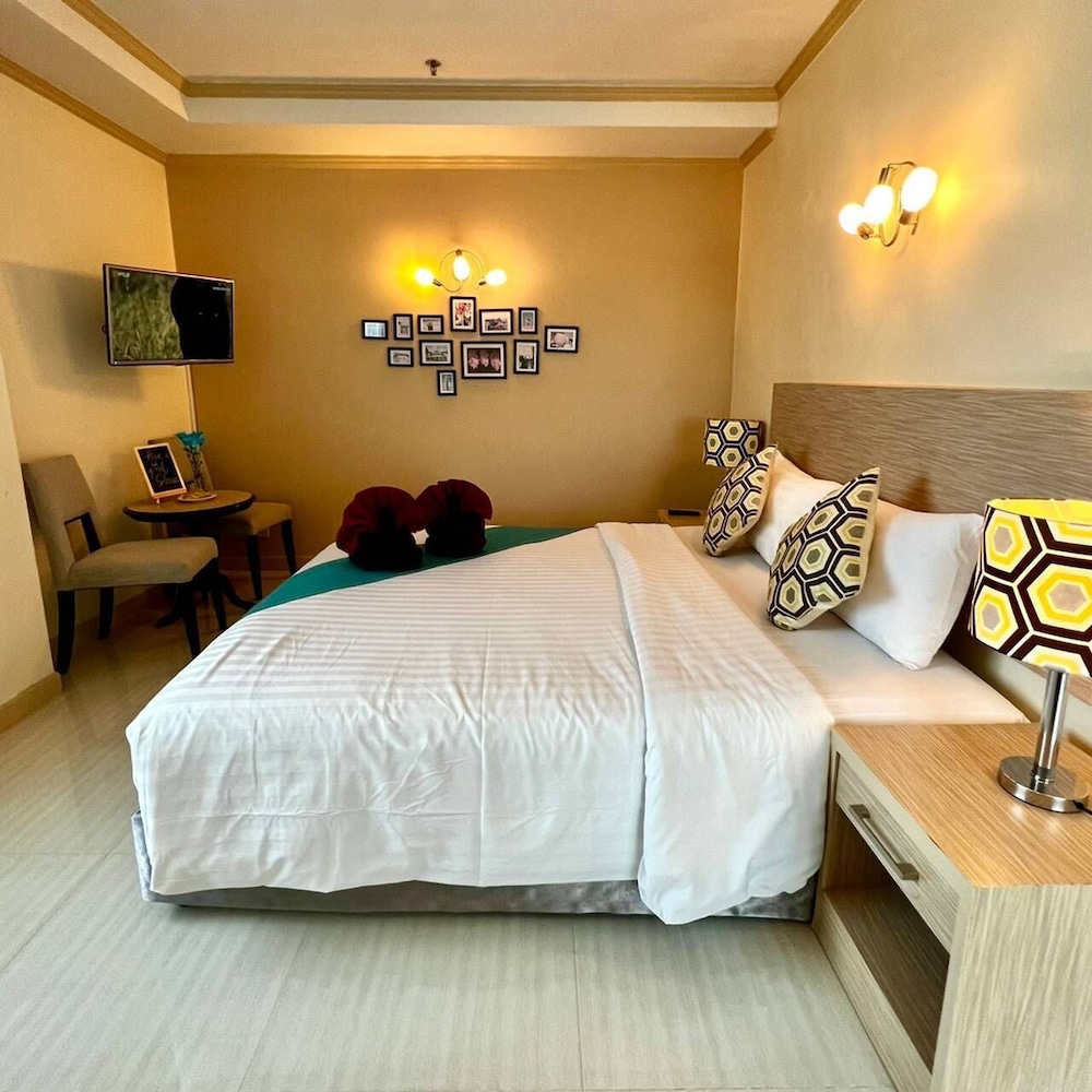 Thipurai City Hotel 32/79