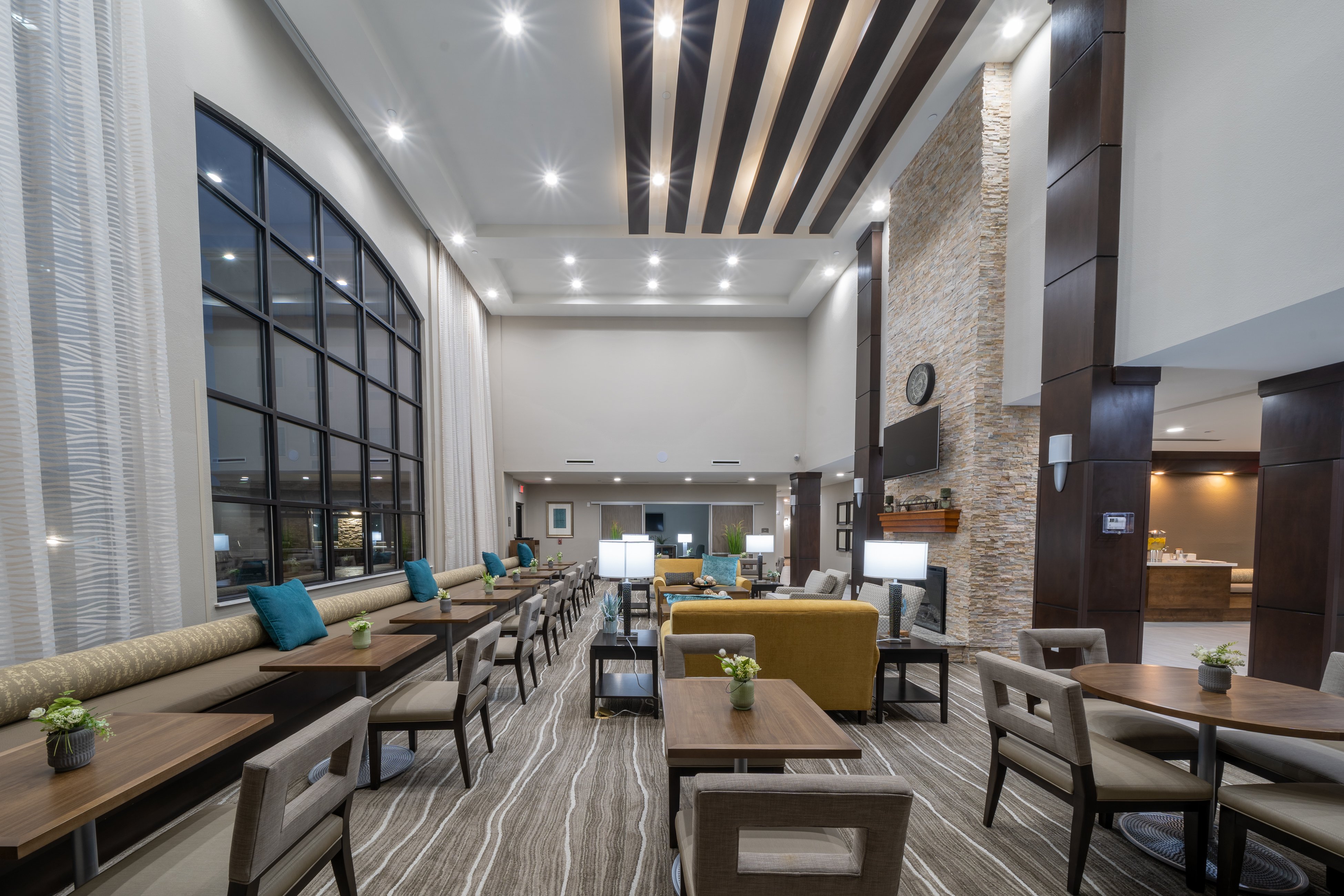Staybridge Suites Houston East - Baytown 51/76