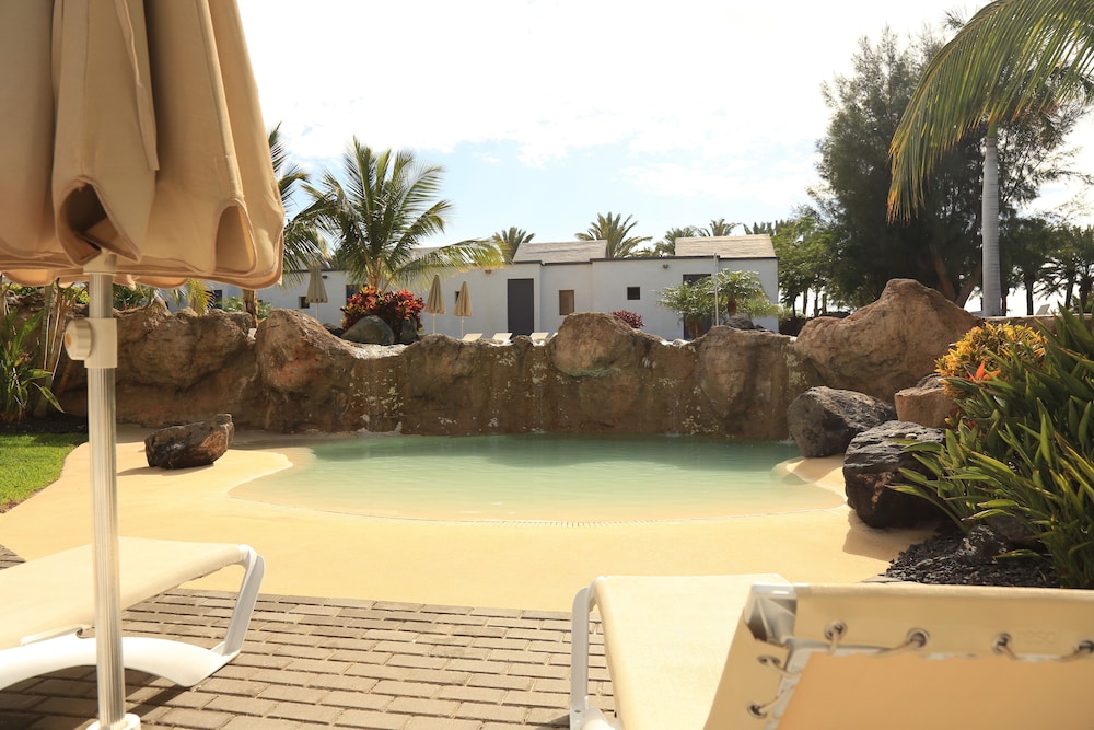 R2 Romantic Fantasia Dreams And Suites Hotel Adults Only 38/64