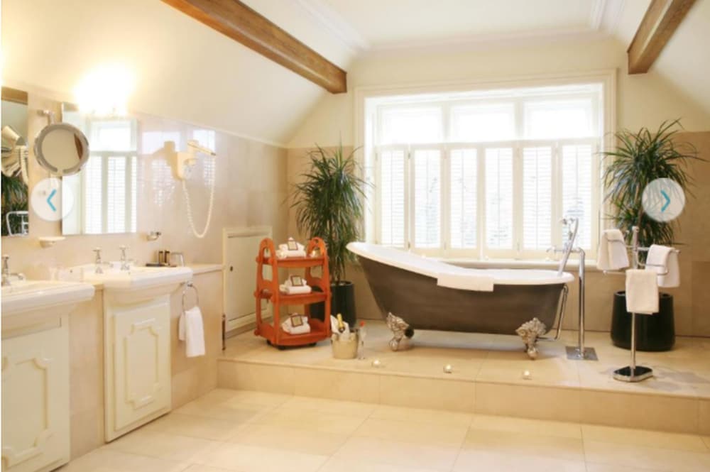 Lough Rynn Castle 49/50