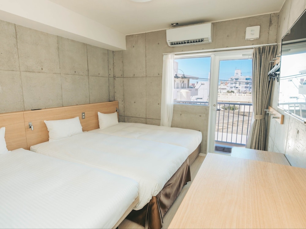The Breakfast Hotel Marche Ishigakijima 24/64