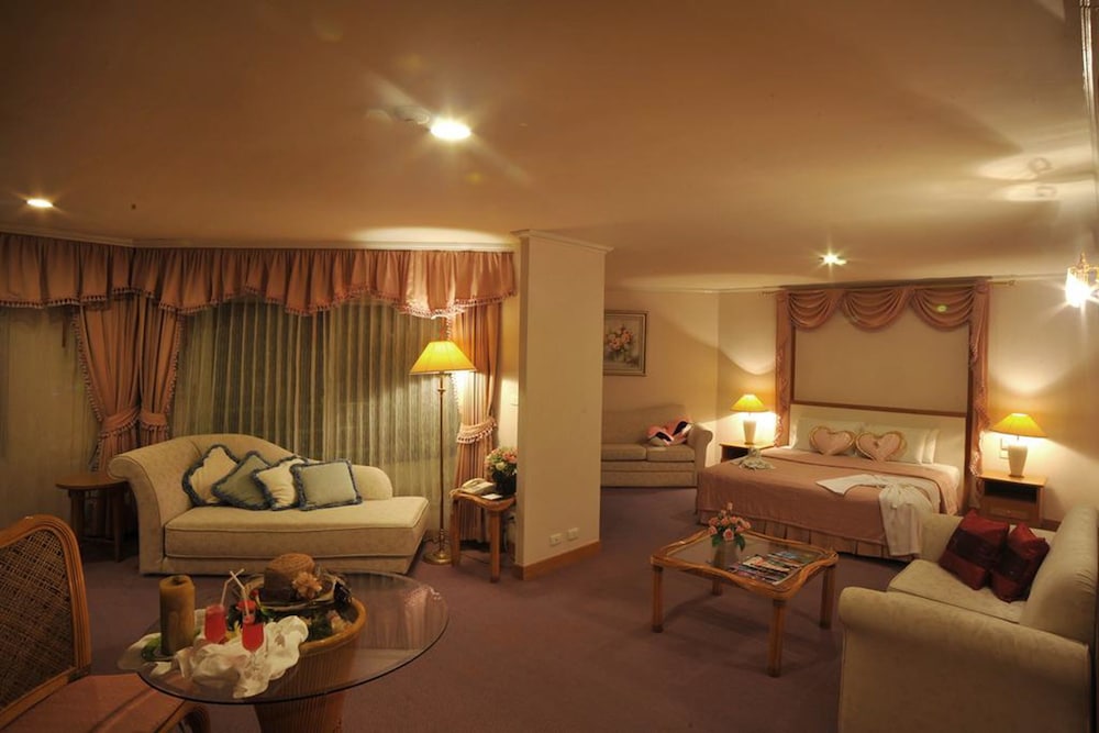 Khanom Golden Beach Hotel 42/59