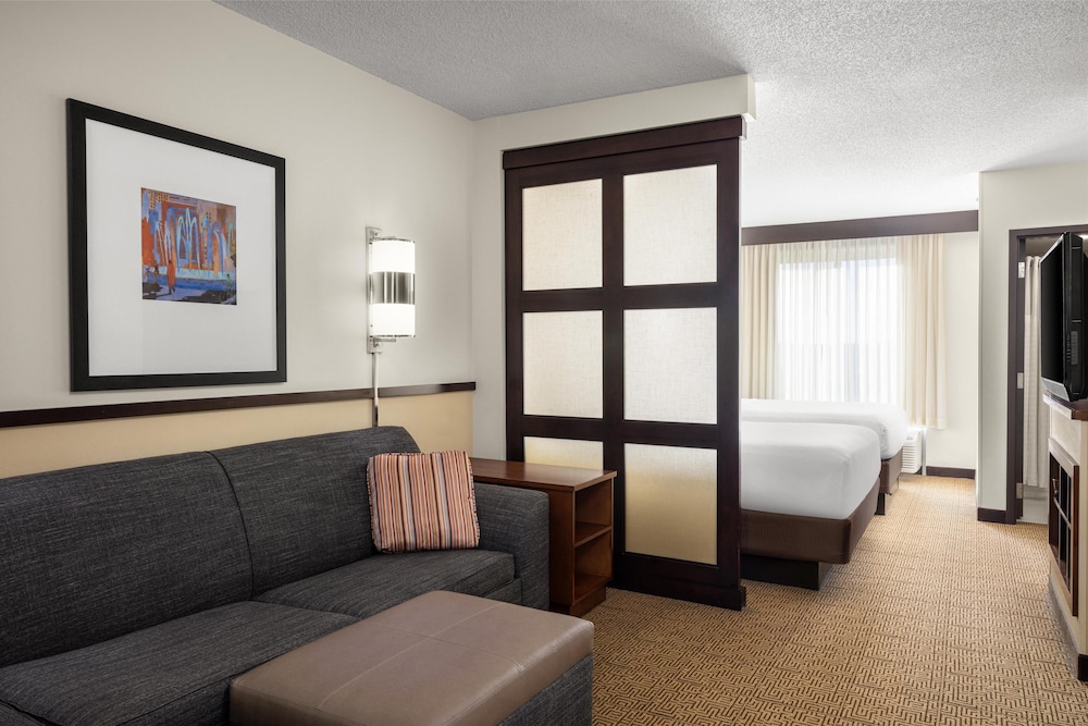 Hyatt Place Memphis/Germantown 13/64