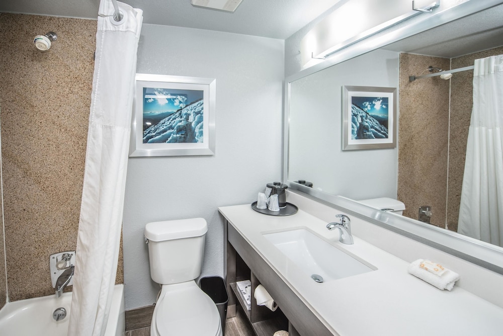 Cielo Hotel Bishop-Mammoth, an Ascend Collection Hotel 49/50