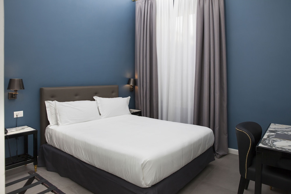 HOTEL METRO 900 8/64