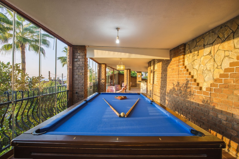 La Finca Hotel 30/63