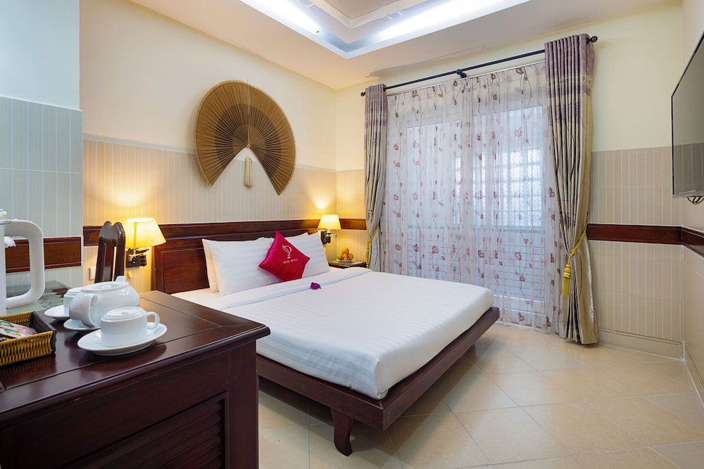 Hoang Thanh Thuy Hotel 1 13/77