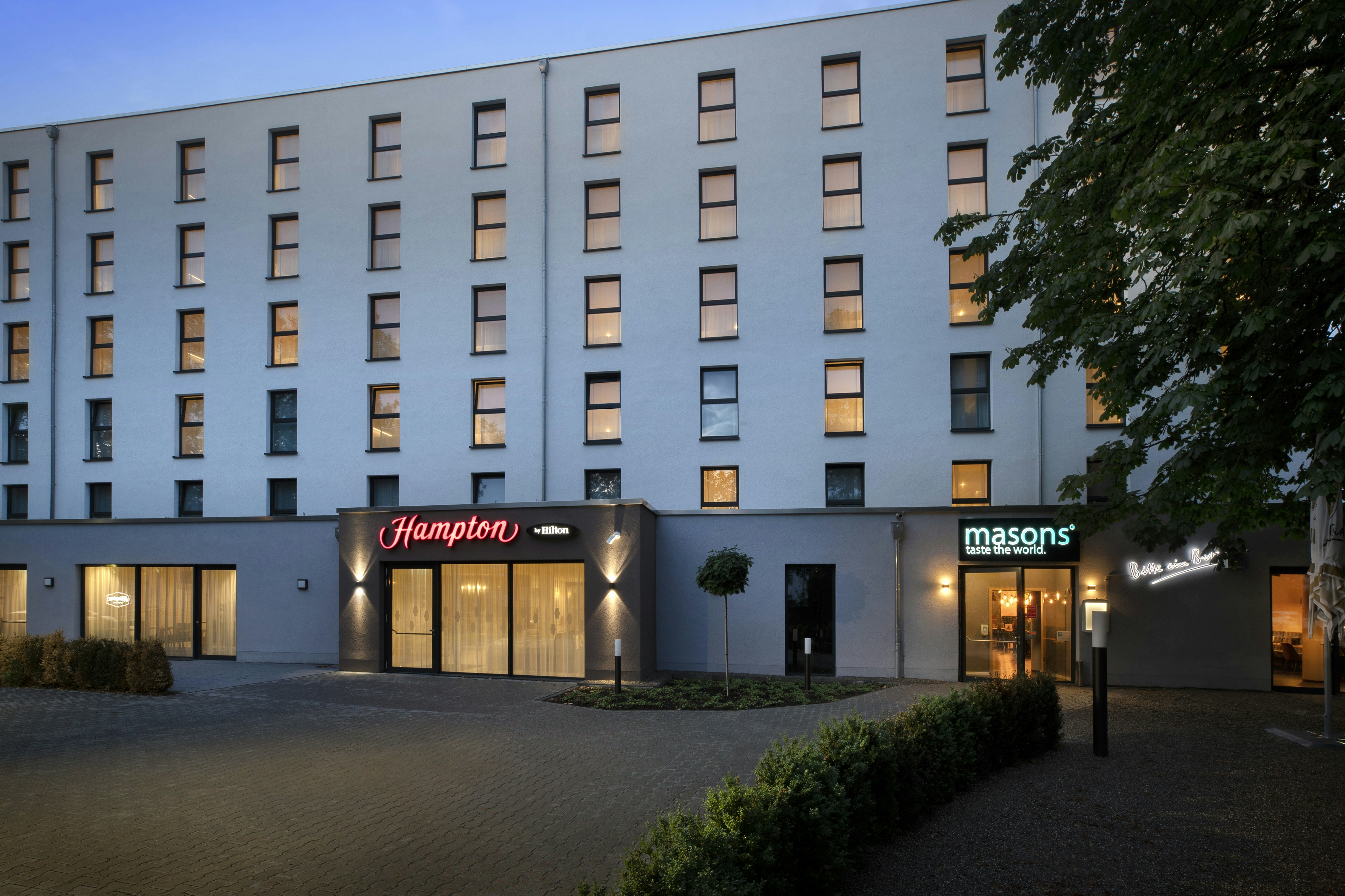 Hampton By Hilton Kaiserslautern 2/34