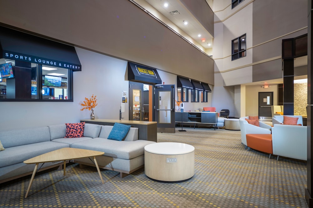 Holiday Inn St. Louis - Creve Coeur 11/45