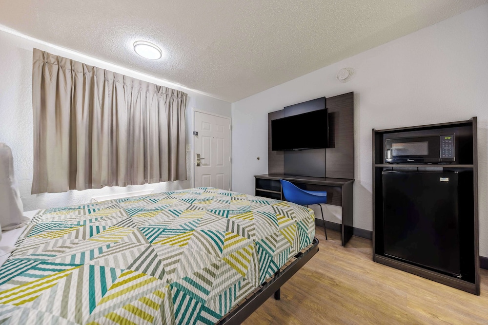 Motel6 Fort Worth, TX - East 27/45