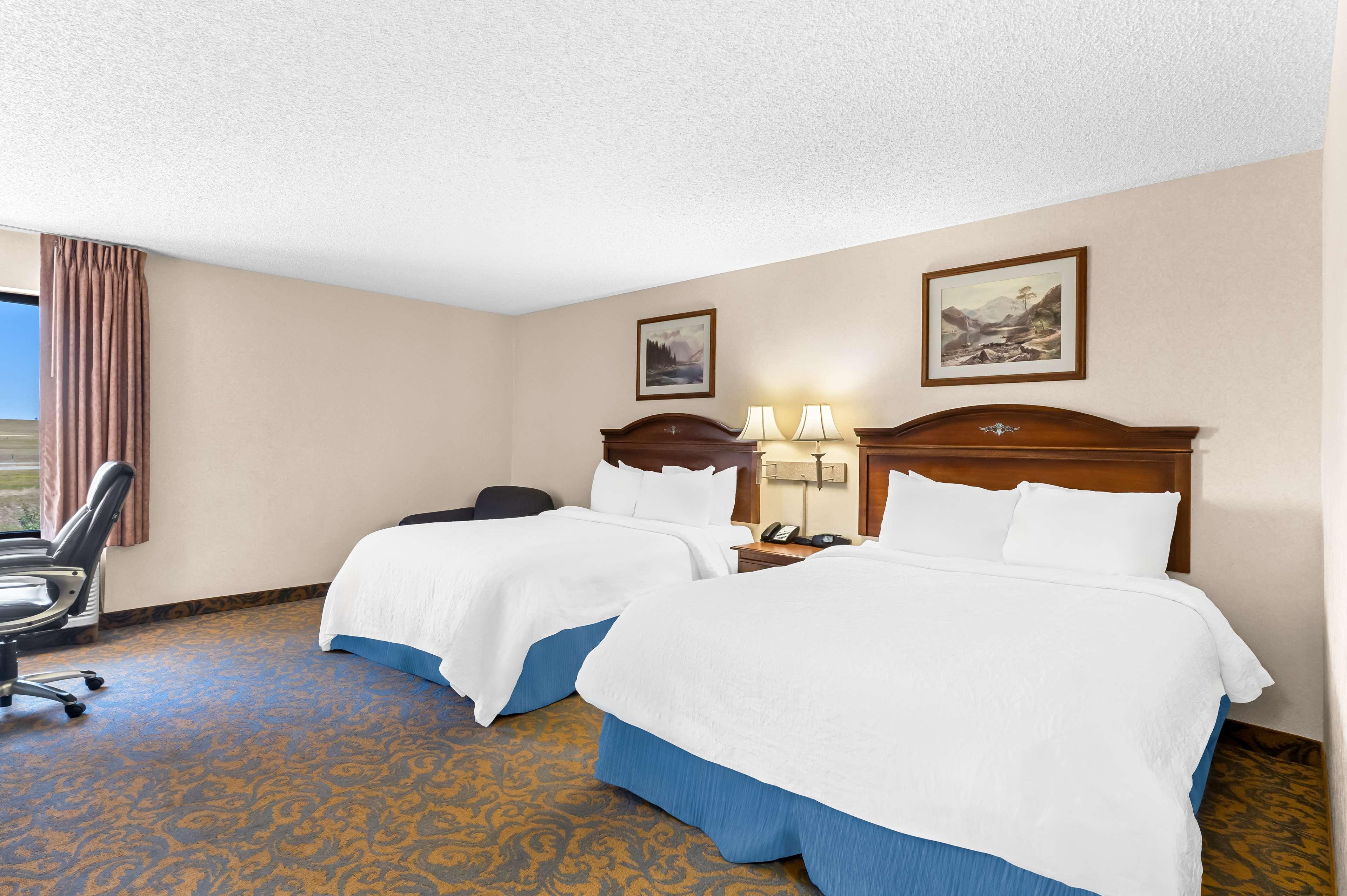 غرفة بسريرين كوين لذوي الإعاقة، Best Western Cheyenne 5/7