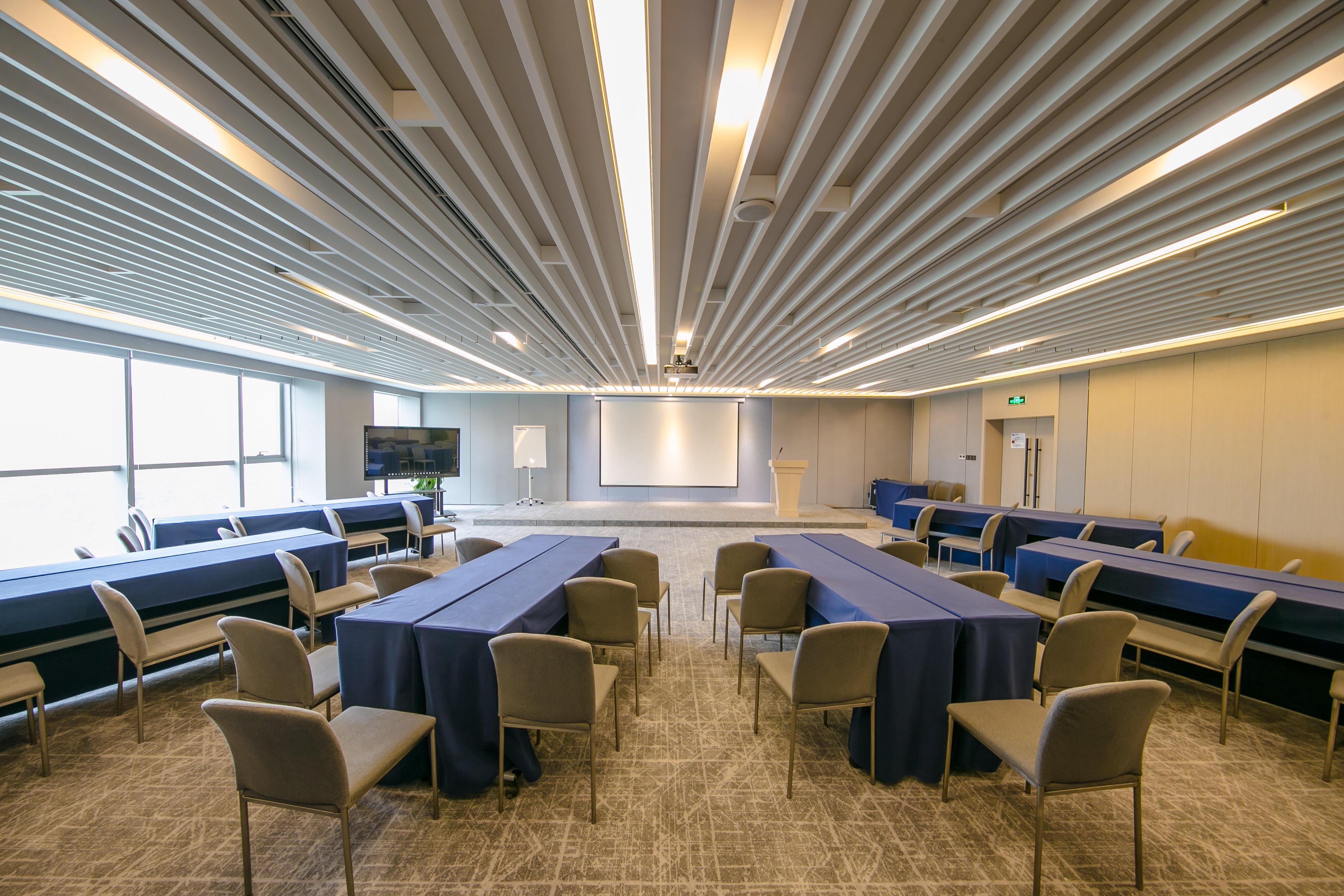 Holiday Inn Express Hefei High Tech 26/35
