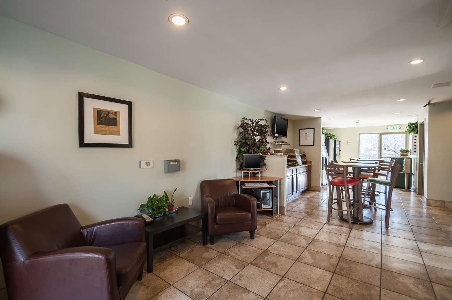 Econo Lodge Elkridge near Arundel Mills MD 18/27