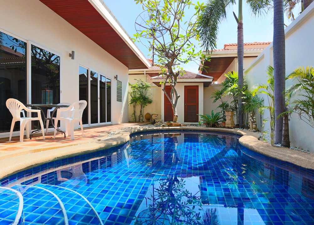 Tortuga Villas Pattaya 29/50