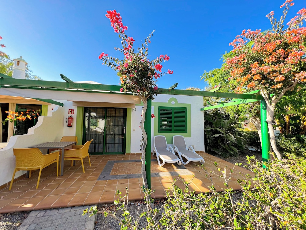 Cordial Sandy Golf Bungalows 5/49