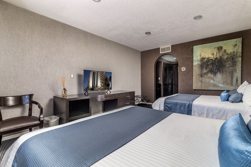 Pueblo Amigo Hotel Casino 27/71