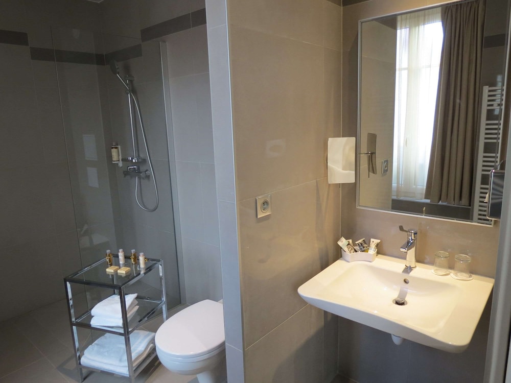 Mercure Paris Opera Faubourg Montmartre 14/71