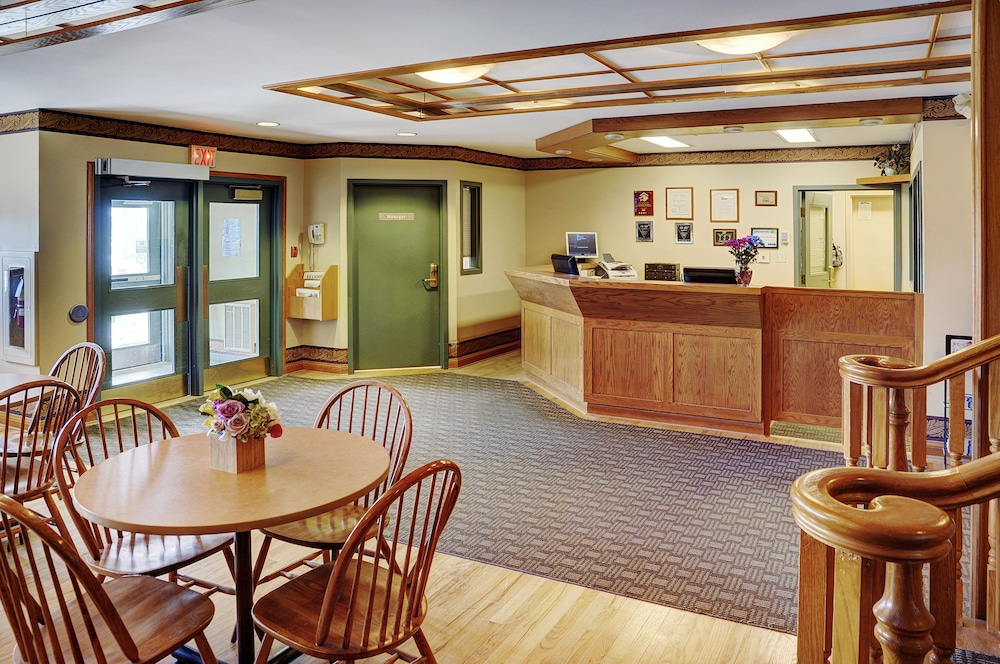 Lakeview Inn And Suites Brandon 3/18