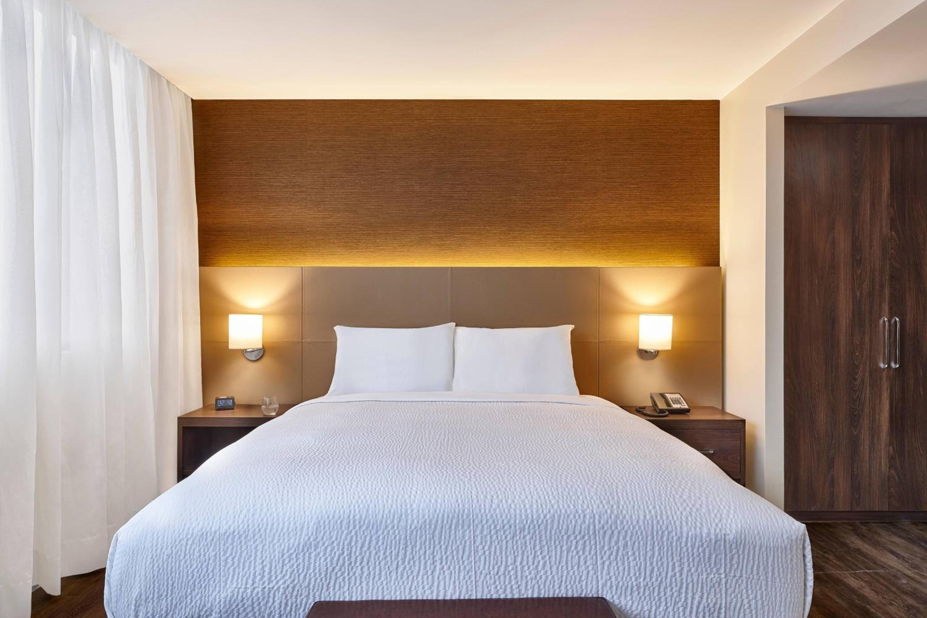 Studio, Apartment, King Bed