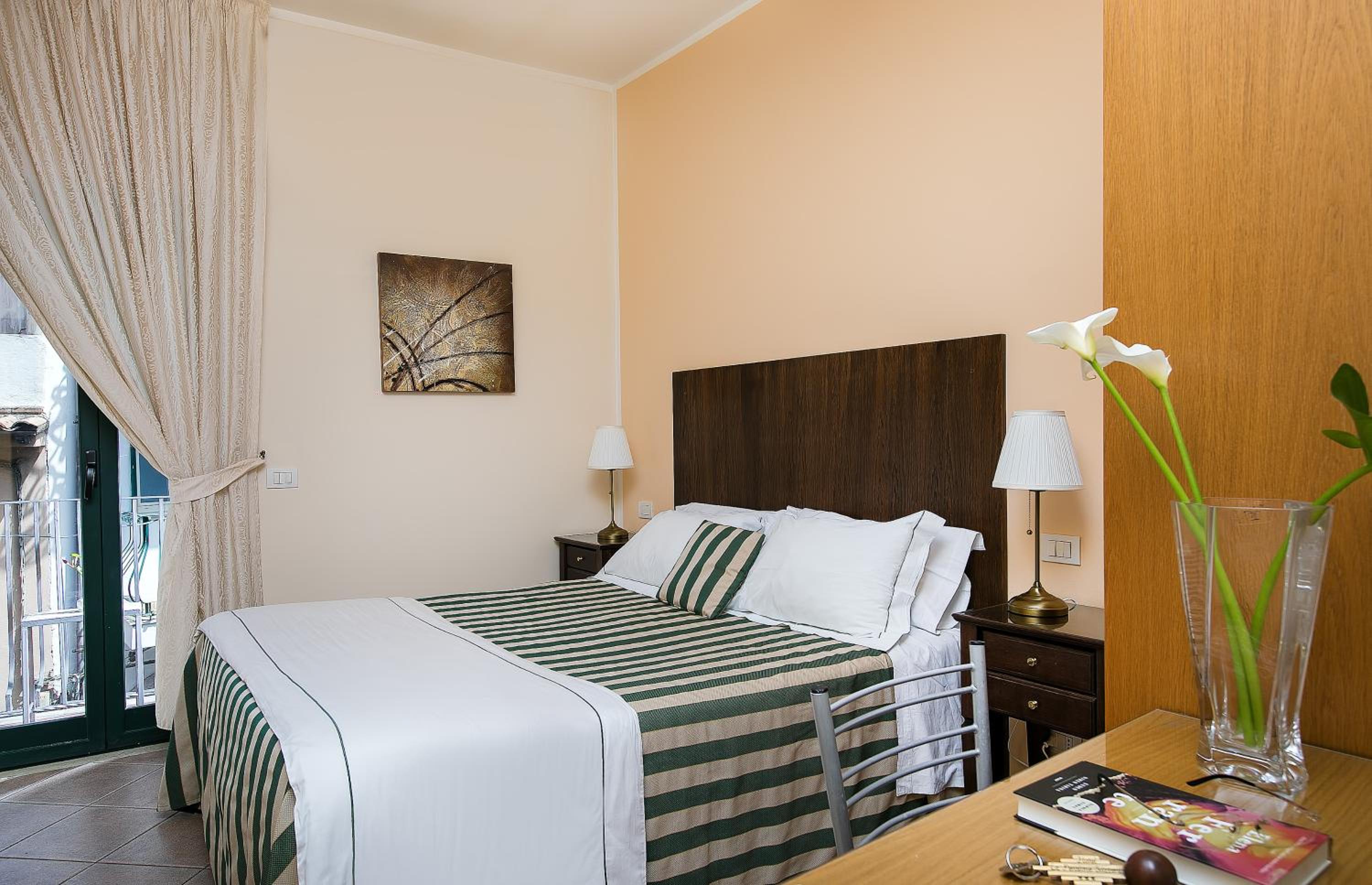 غرفة بسرير مزدوج، Hotel La Pensione Svizzera 5/10