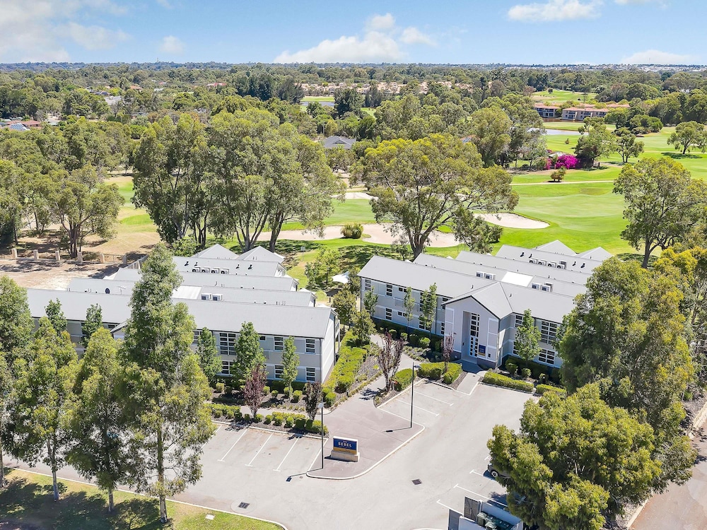 The Sebel Swan Valley The Vines 49/57