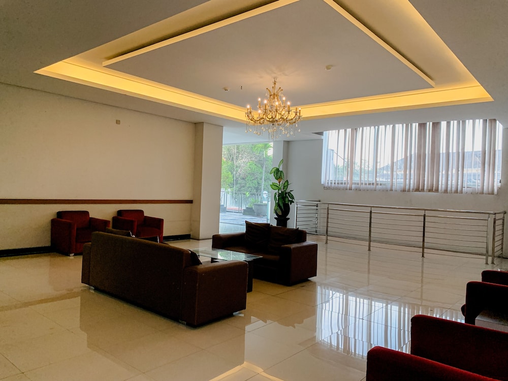 Prima Sr Hotel & Convention 36/50