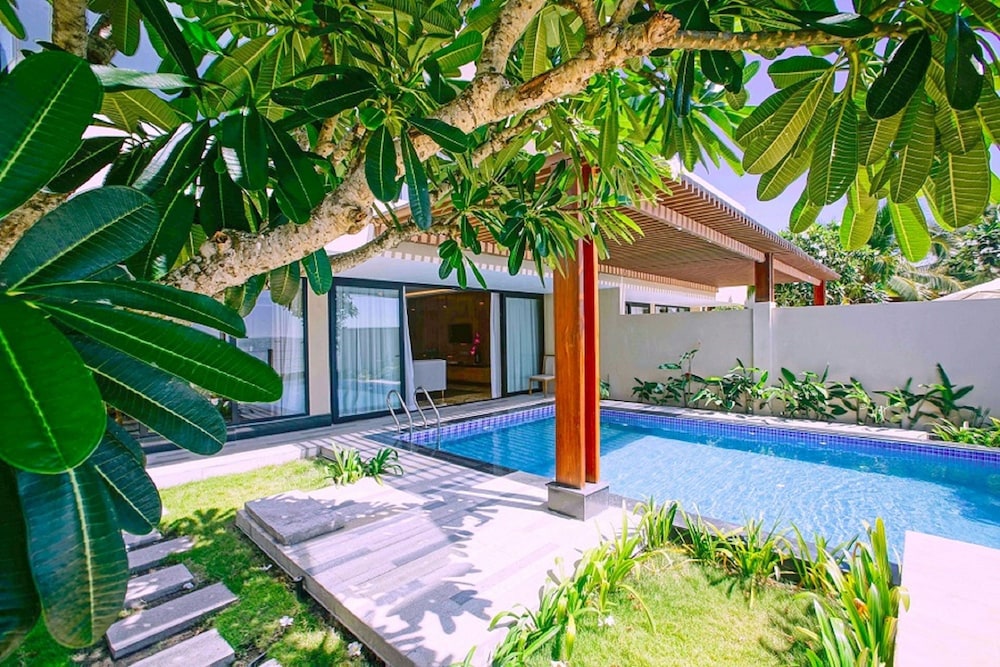 Marina Bay Vung Tau Resort & Spa 48/50