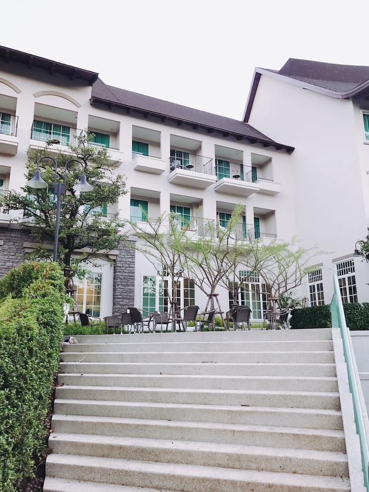 U Khao Yai 2/77