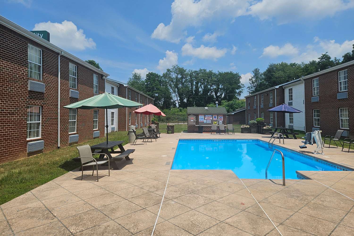 Quality Inn Dublin I-81 71/73