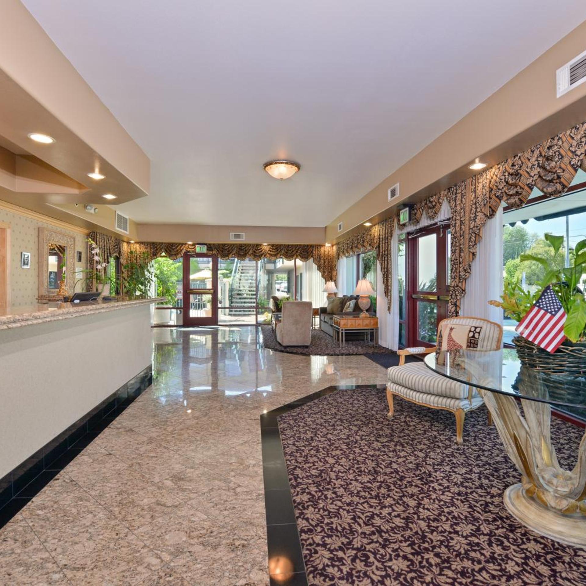 Tarzana Inn 6/22