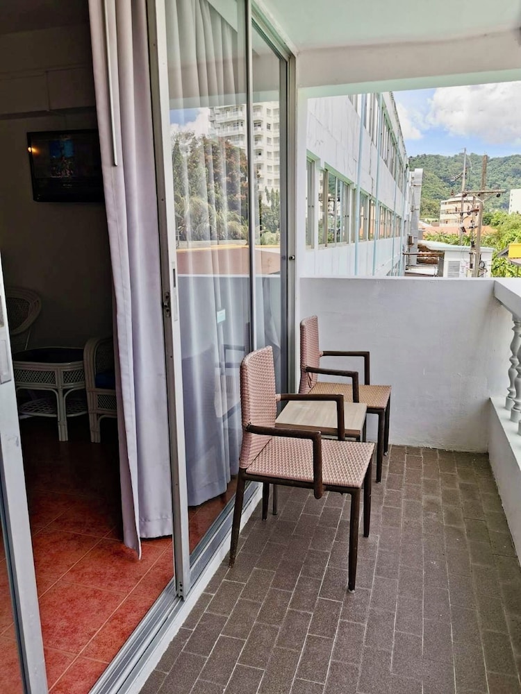 On Hotel Phuket 48/71
