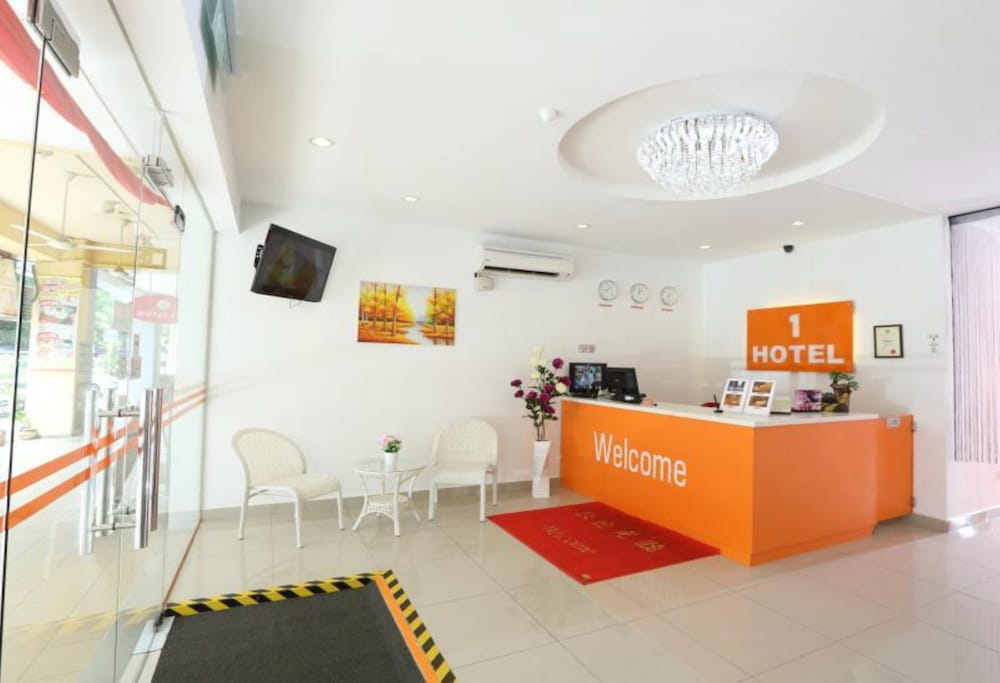 1 Hotel Taman Connaught 7/58