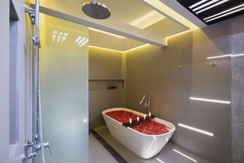 The Kemilau Hotel & Villa Canggu 46/72