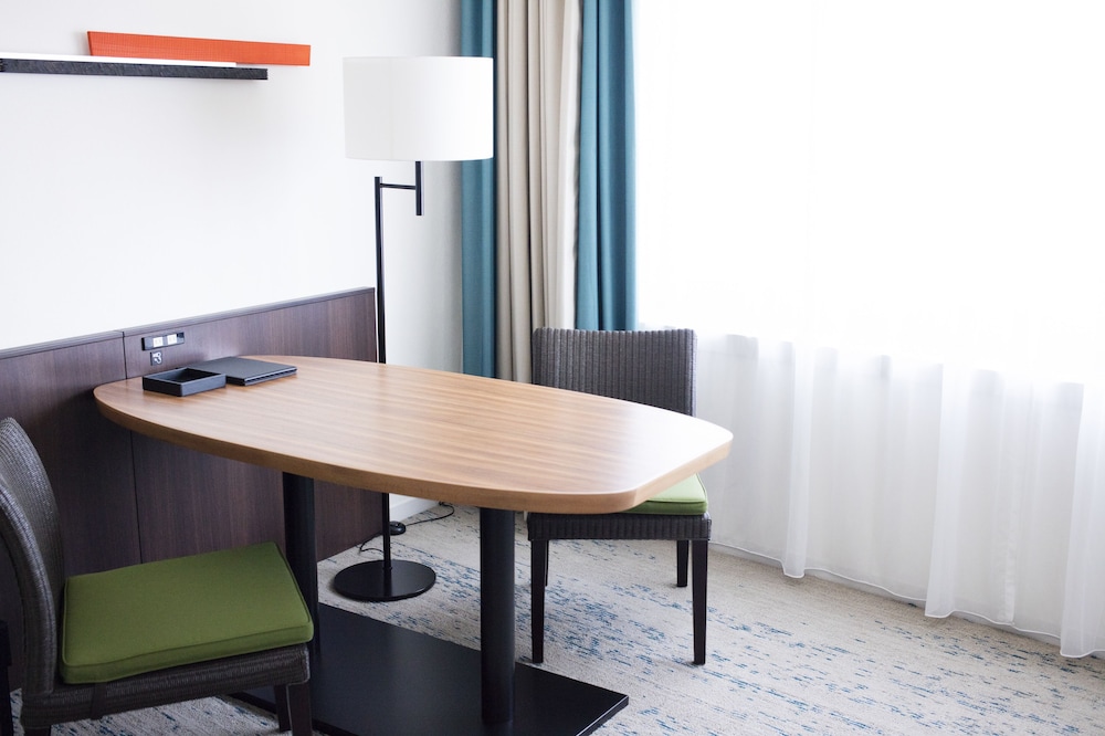 Shimoda Tokyu Hotel 57/68