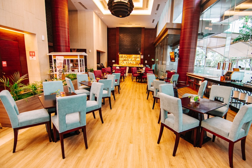 SWISS-BELINN SKA PEKANBARU 46/64