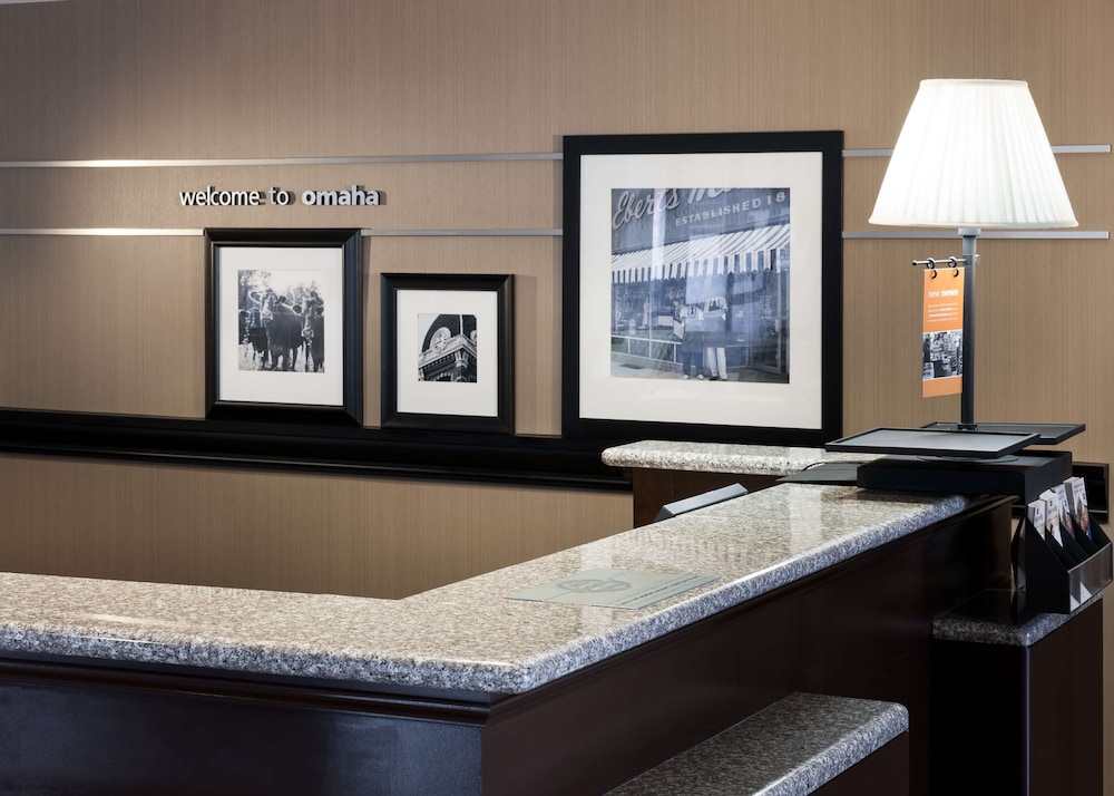 Hampton Inn Suites By Hilton Omaha Downtown 9/46