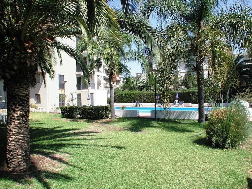 Park Hotel 7/30