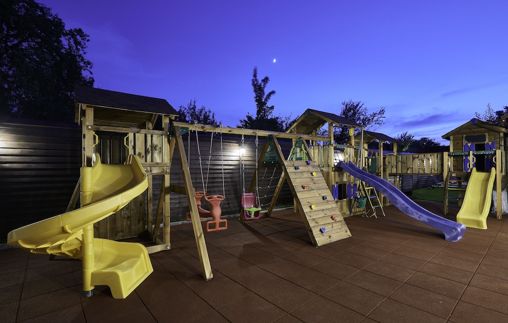 Resort Ambient Cristian 42/64