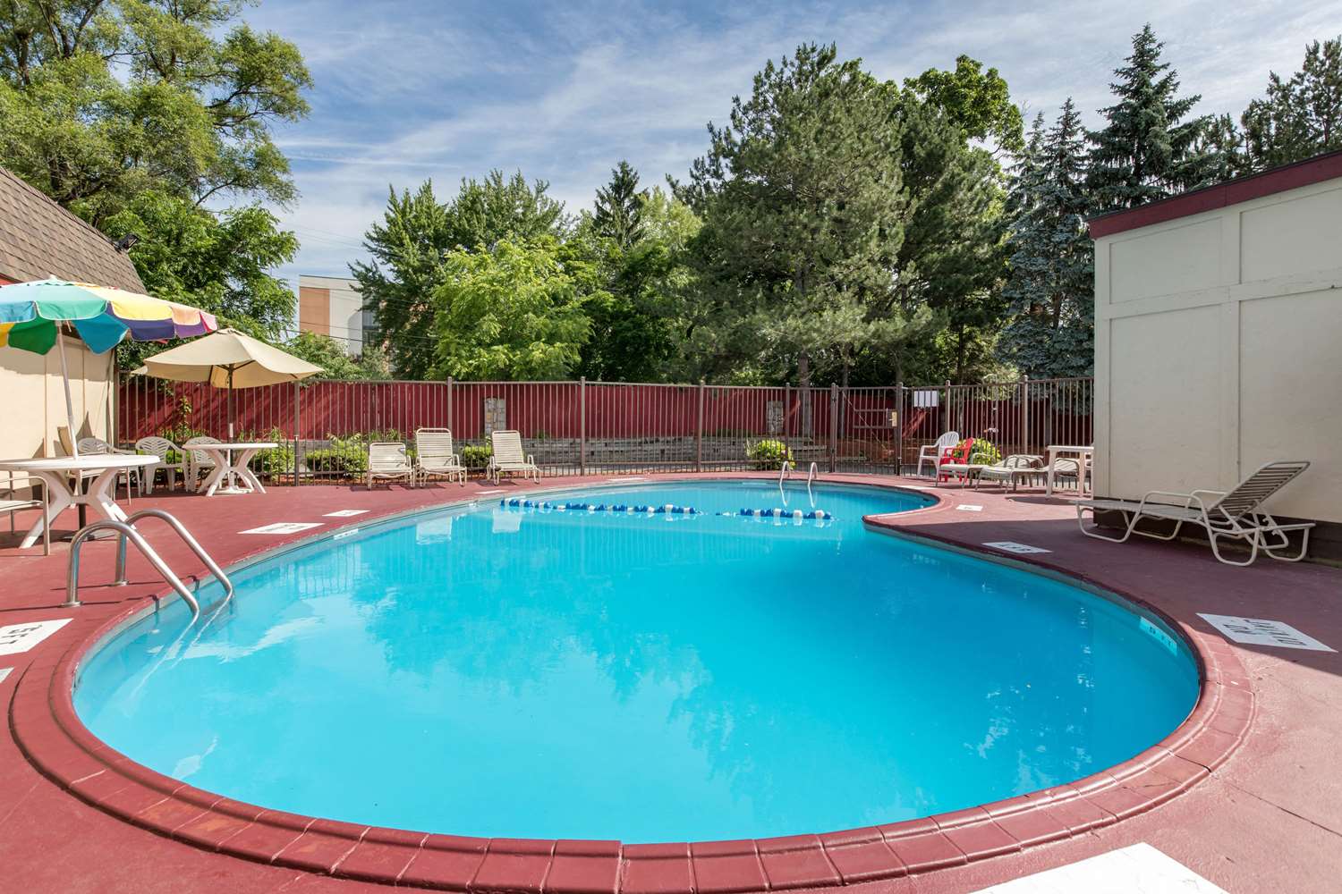 Rodeway Inn Auburn Hills - Detroit 9/12