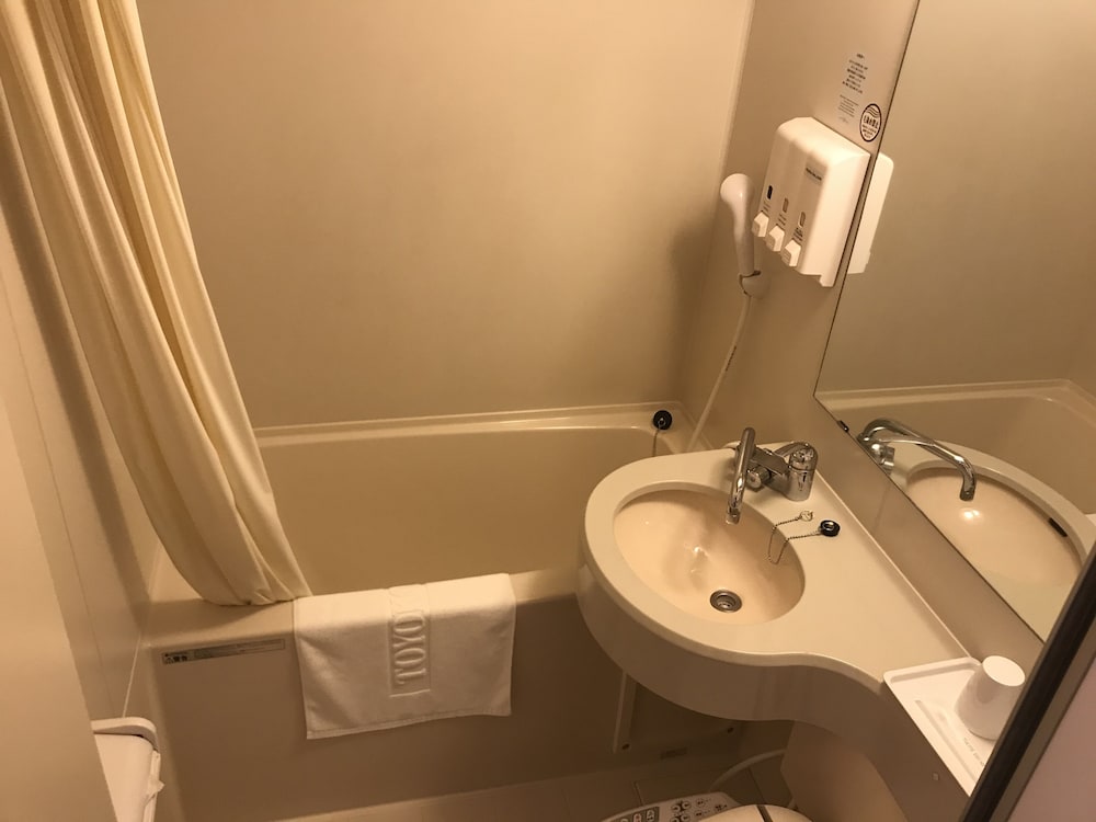 Toyoko Inn Fukushima Eki Nishi Guchi 31/47