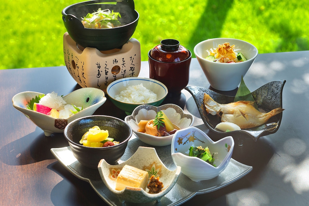 Resort Hotel Mihagi 65/84