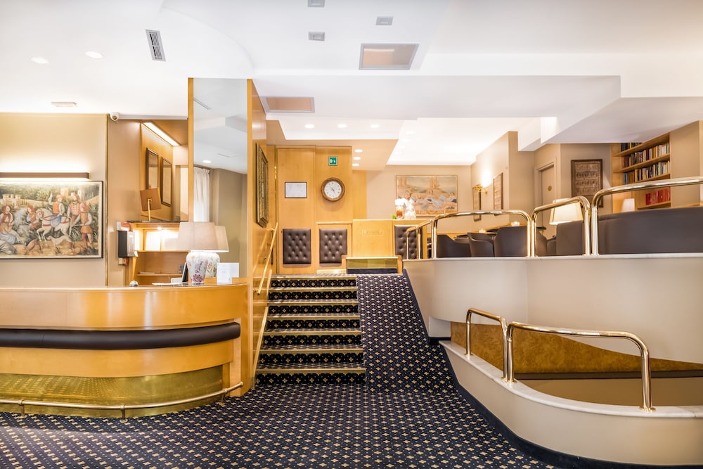 Hotel Mentana 37/50