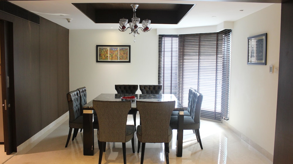 The Lalit New Delhi 56/63