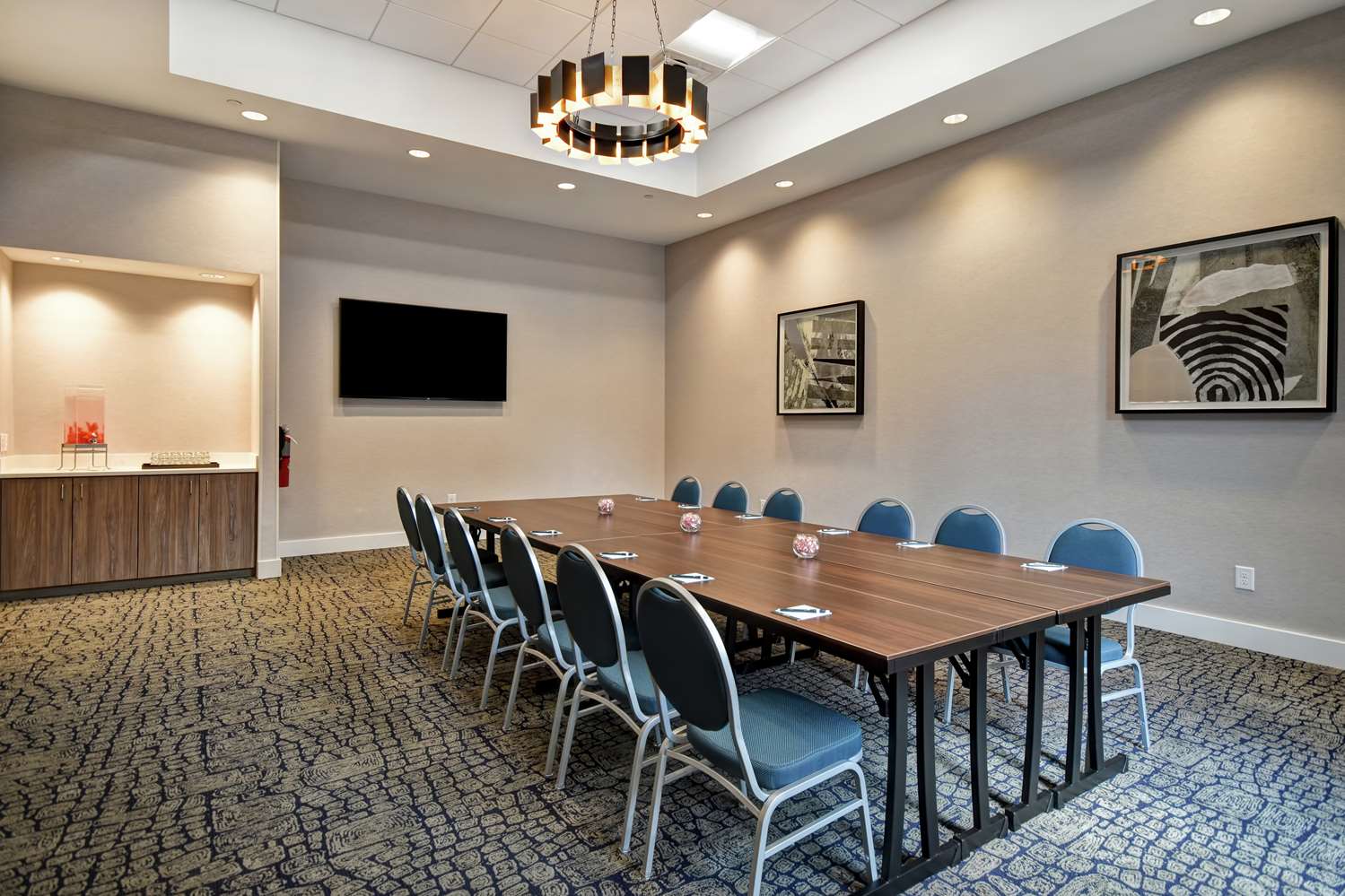 Homewood Suites By Hilton Greenville Downtown Sc 42/48