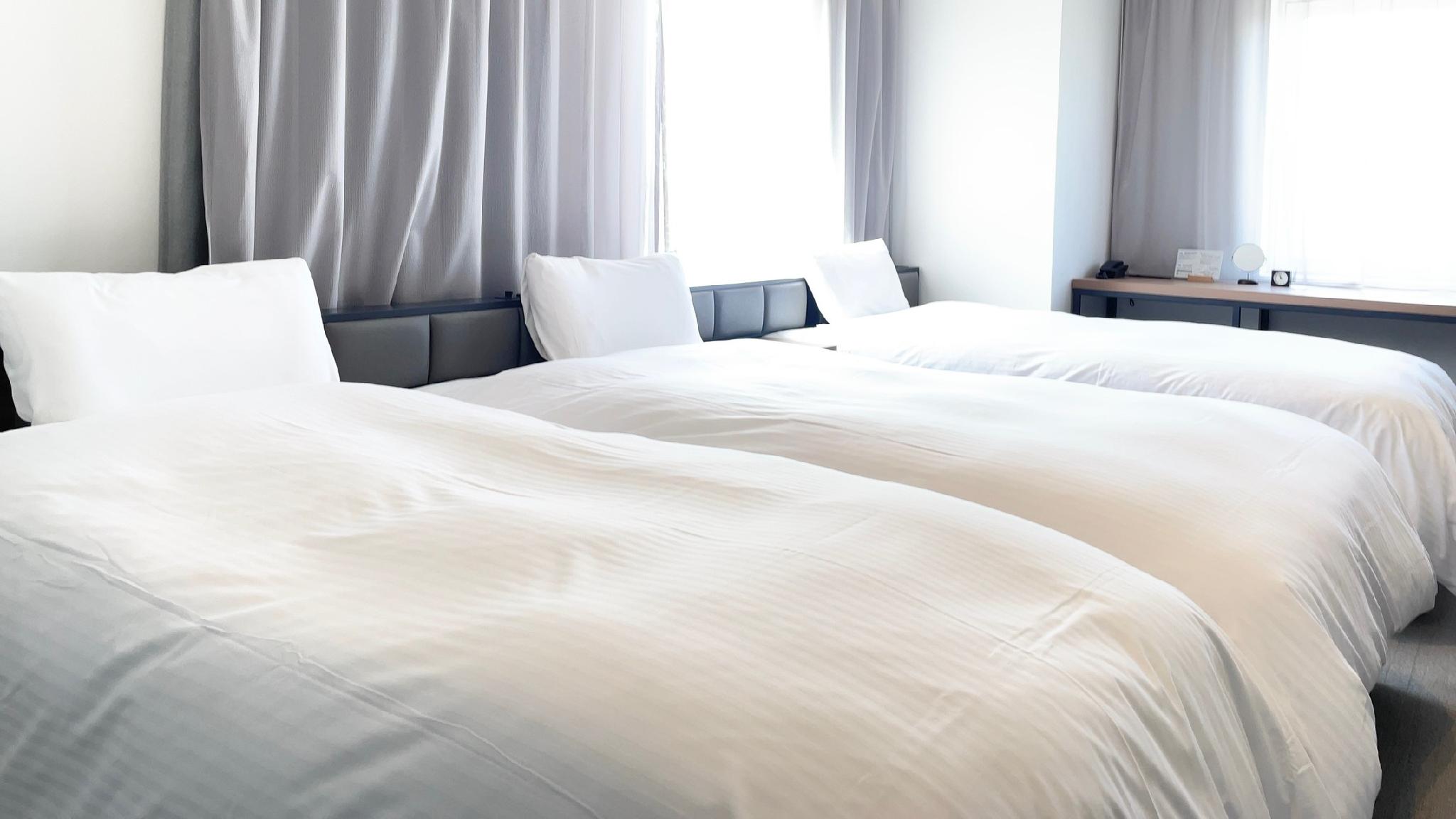 Deluxe, 4 Beds, Two Extra Beds