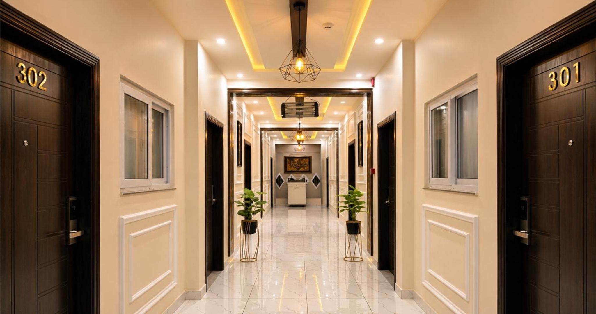 Ambrina Hotel 12/56