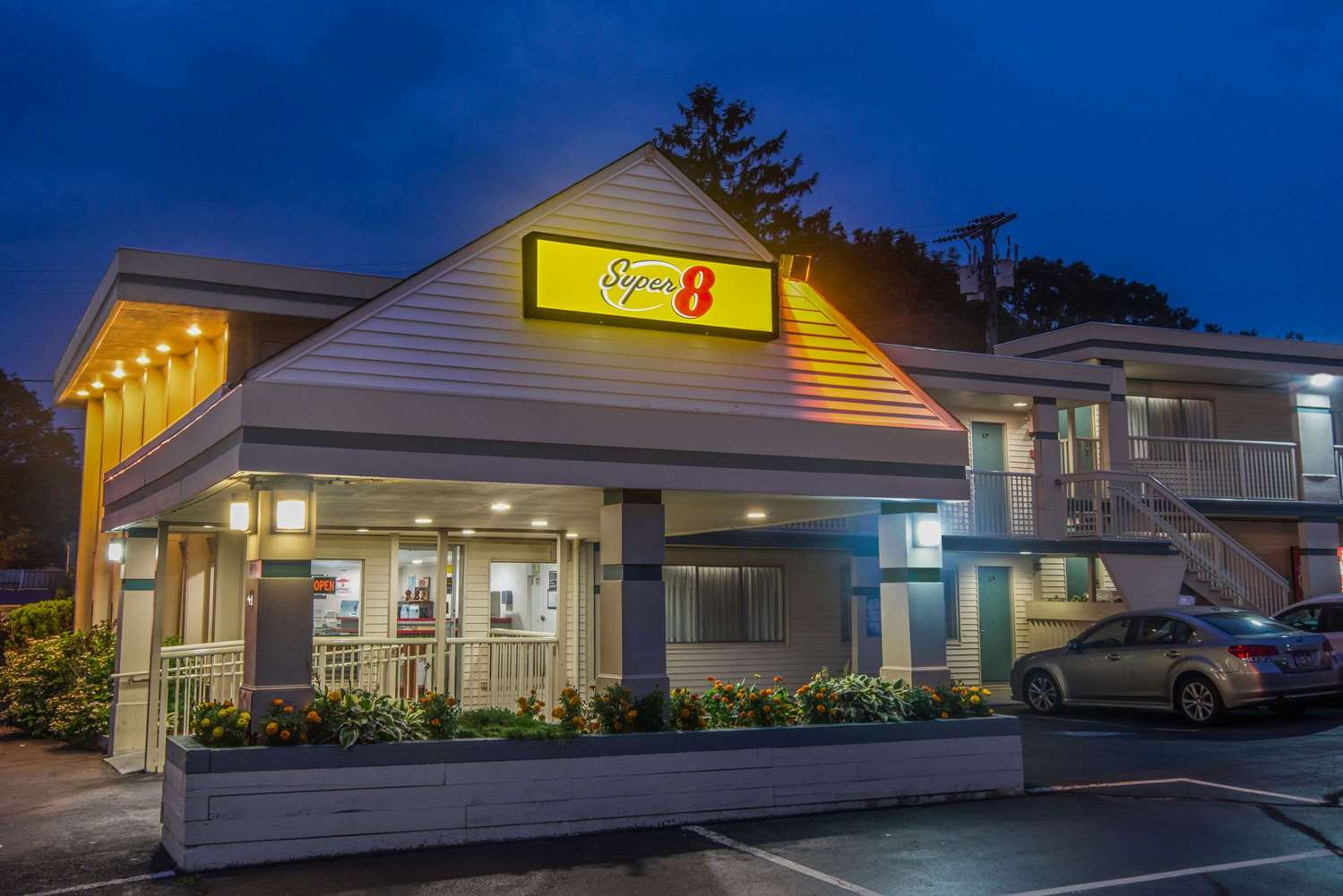 Super 8 by Wyndham W Yarmouth Hyannis/Cape Cod 2/6