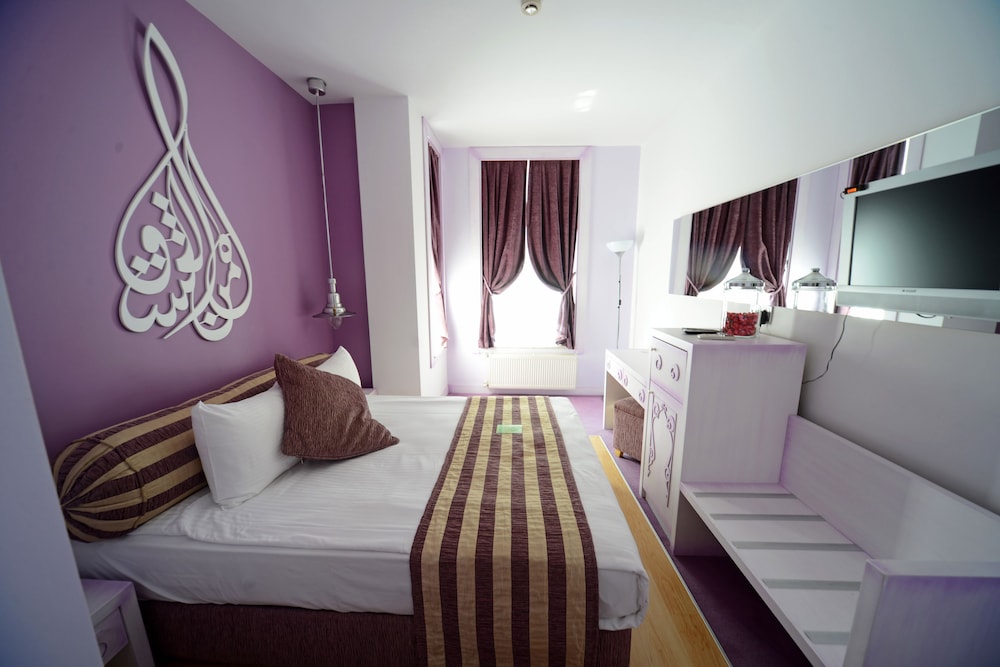Adamar Hotel Special Category 26/66