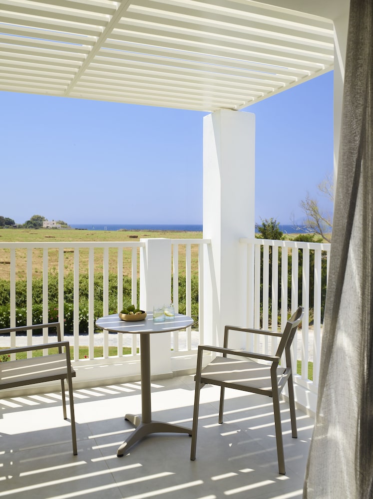Neptune Luxury Resort 67/78